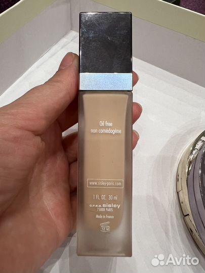 Тональный крем sisley