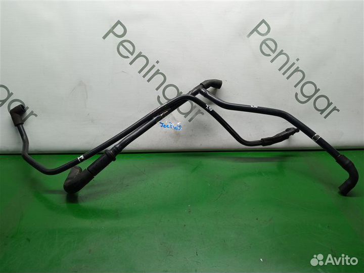 Трубка системы охлаждения Jeep Grand Cherokee WG