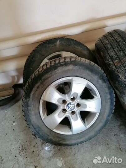 Kumho I'Zen KW22 185/70 R14
