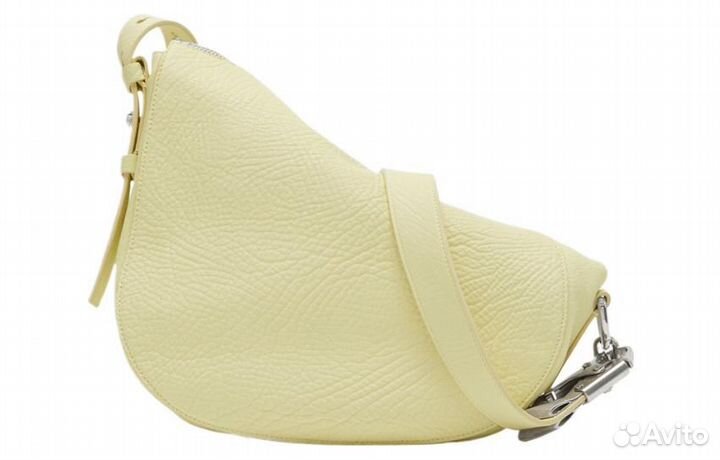 Burberry Shoulder Bags (1)