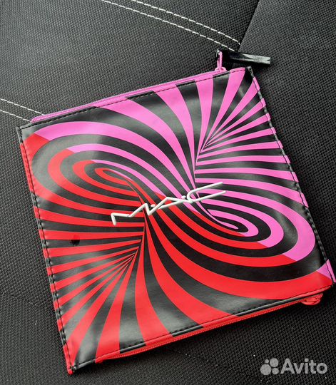 Mac косметичка и кейс