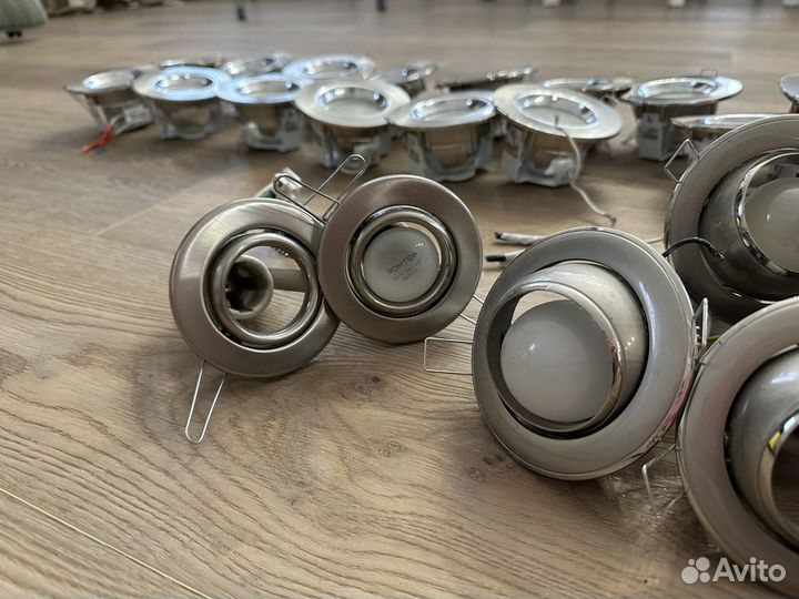 Светильник потолочный встраиваемый