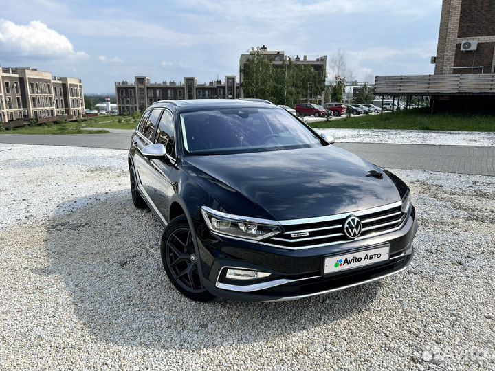 Volkswagen Passat 2.0 AMT, 2022, 14 000 км