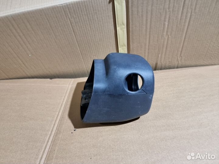 Кожух рулевой колонки Hyundai Getz