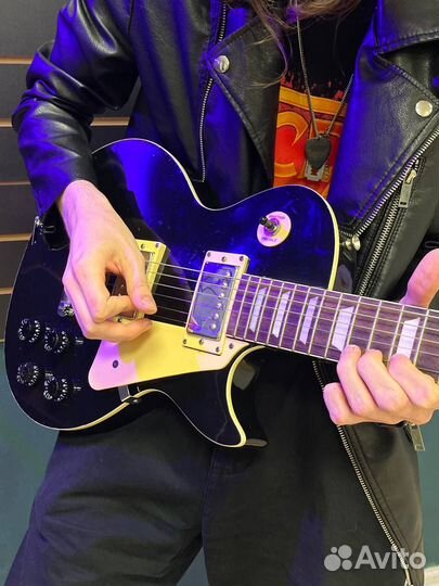 Электрогитара