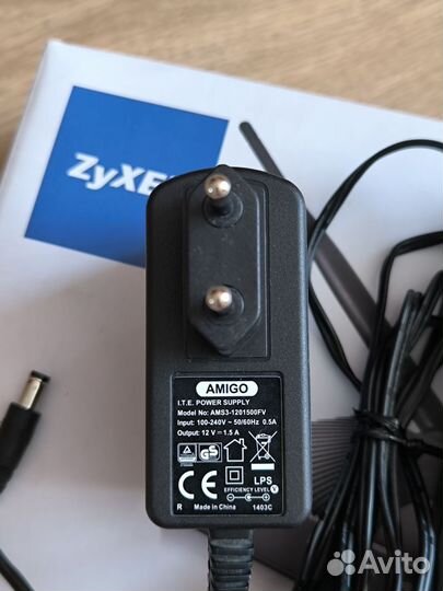 Роутер Zyxel Keenetic Giga 2