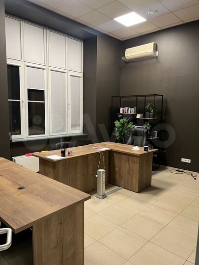 Офис, 326.7 м²