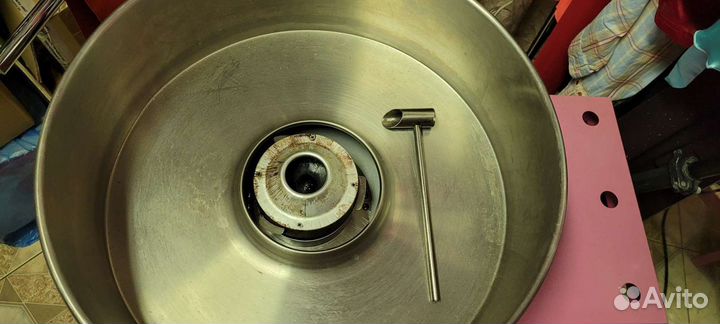 Аппарат для сахарной ваты Hurakan HKN-C2-T розовый