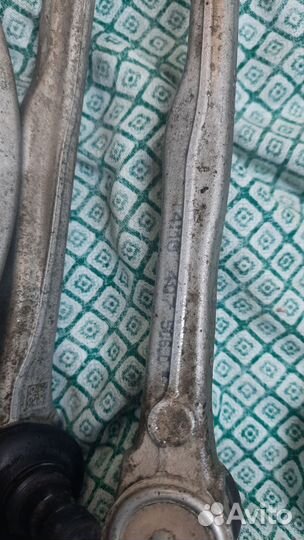 Передний верхний рычаг audi Q8