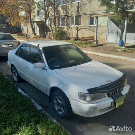 Toyota Corolla 1.8 AT, 1997, битый, 213 000 км