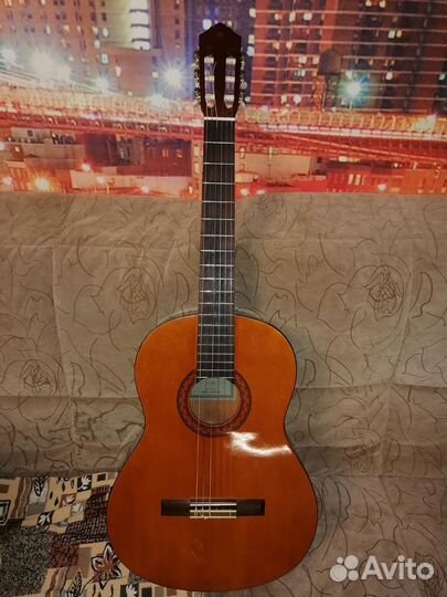 Классическая гитара yamaha c40