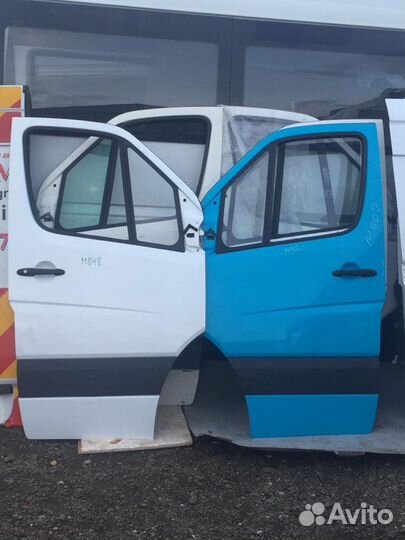 Дверь Передняя Мерседес Спринтер W906