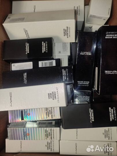 Косметика и парфюмерия люкс новая оригинал