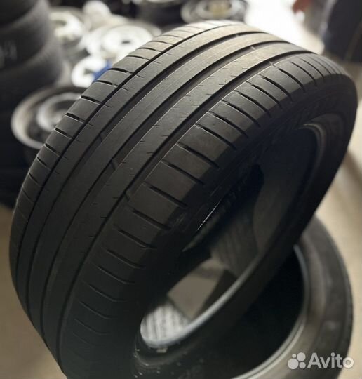 Michelin Pilot Sport 4 SUV 265/50 R20
