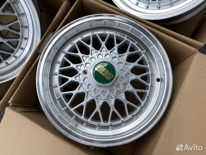 Стиль BBS RS R15 4/100 4/98