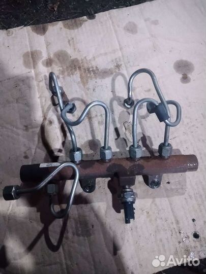 Топливная рампа continental Renault K9K846