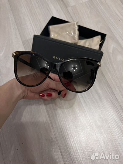 Солнцезащитные оригинальные очки Bulgari