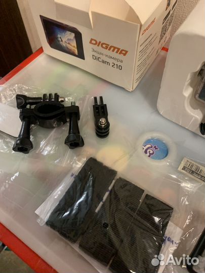 Экшн камера Digma 210