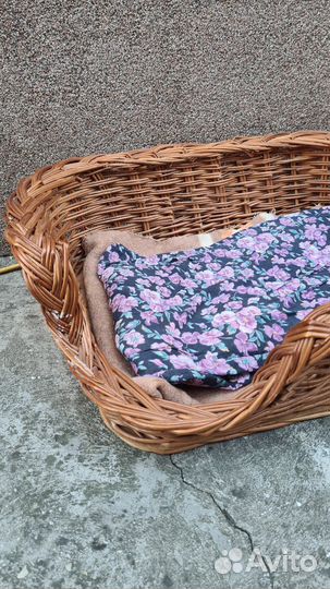 Лежанка плетёная для собаки / кошки