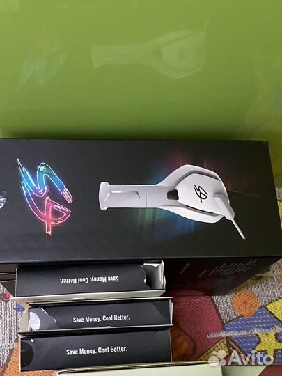 Продам новые наушники