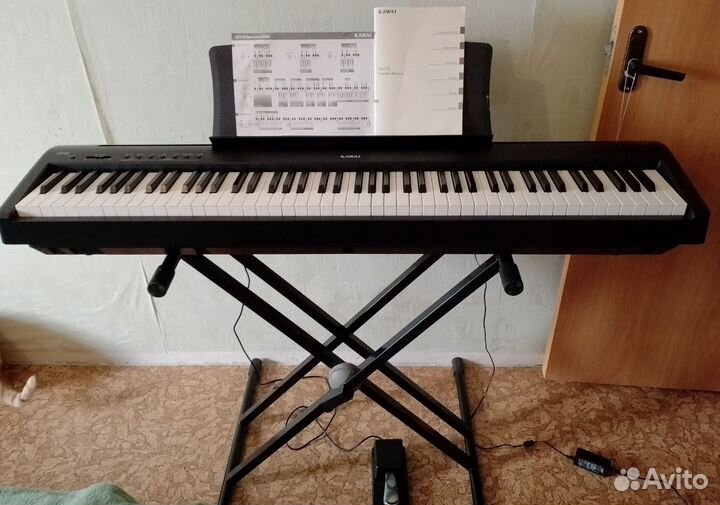 Цифровое пианино Kawai ES110