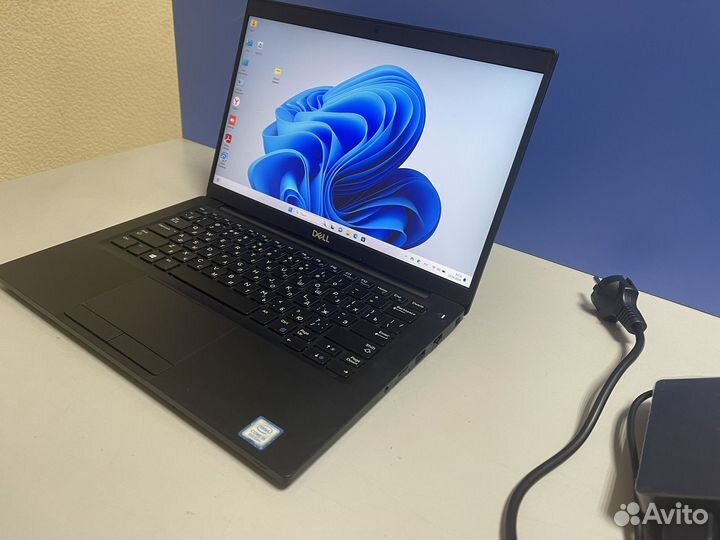 Мощный ноутбук Dell latitude 7390 i5 8350 16G ddr4