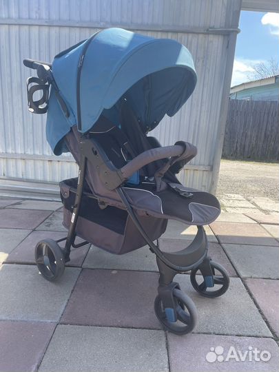 Прогулочная коляска