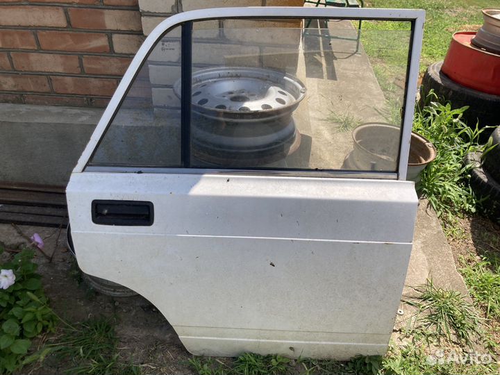 Дверь задняя ваз 2107