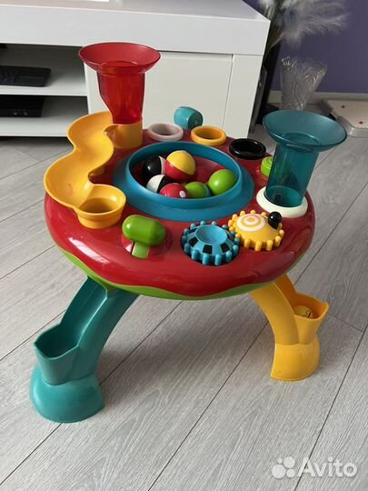 Игровой центр столик