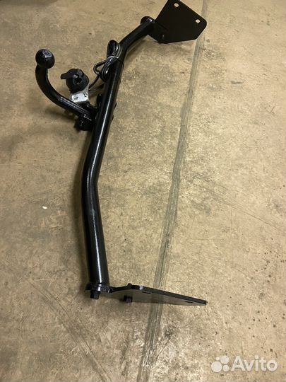 Фаркоп на hyundai solaris Kia rio