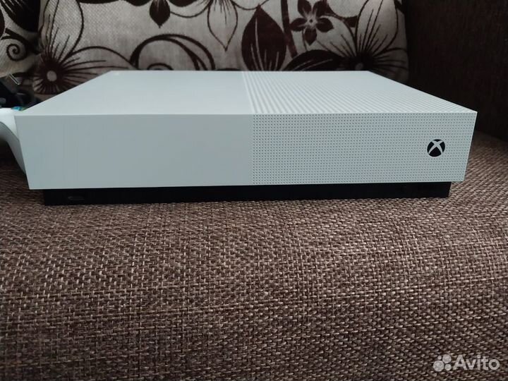 Игровая консоль xbox series s