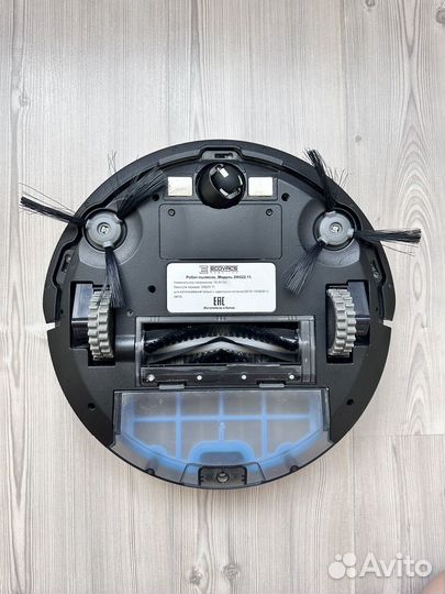Робот пылесос deebot