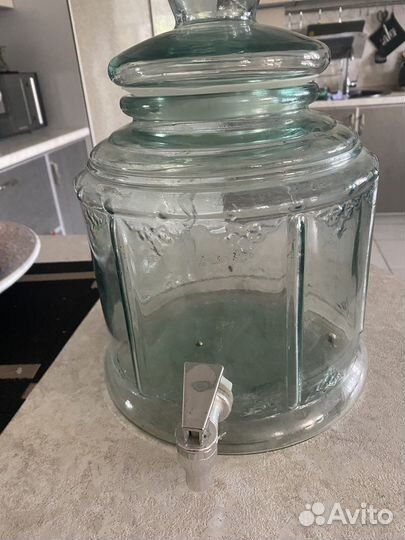 Лимонадница с краном