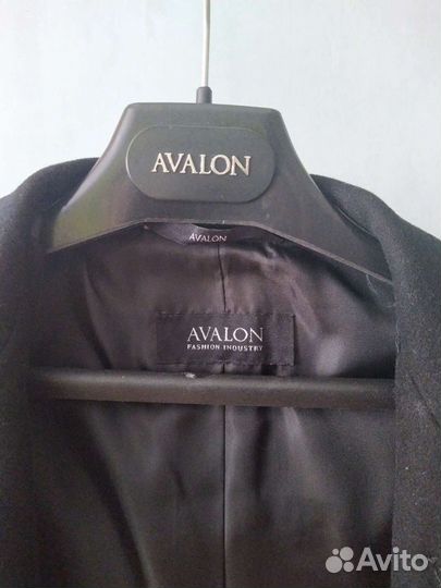 Демисезонное пальто Avalon XS (размер 40)