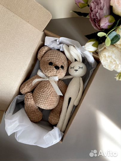 Игрушки, подвесные корзинки, пледы на заказ