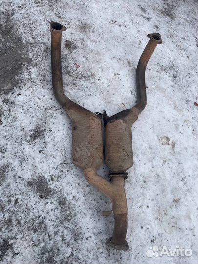 Приёмные трубы audi 100 c 4 2.6-2.8