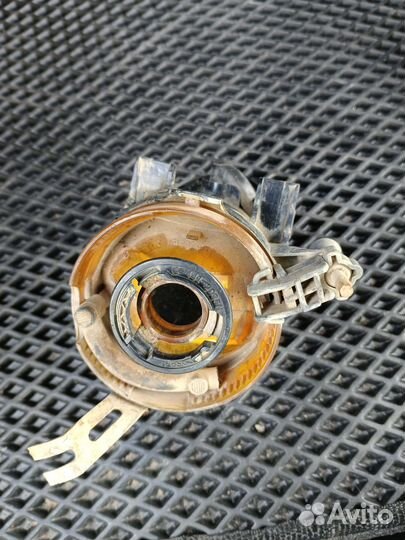 Противотуманная фара tiguan 2011