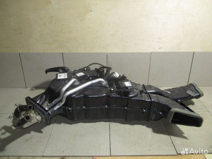 Корпус отопителя Ford Explorer 5 (U502)