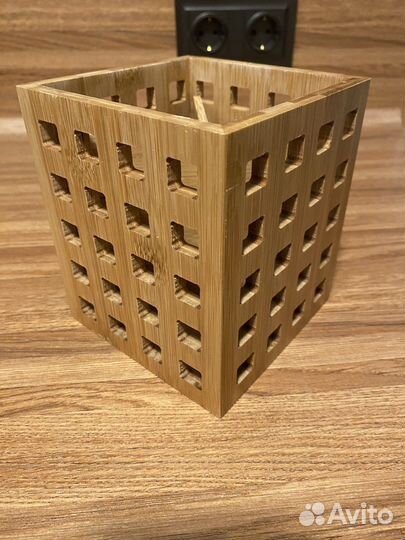 Подставка под столовые приборы