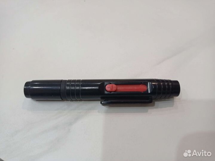 Кисточка карандаш для чистки оптики