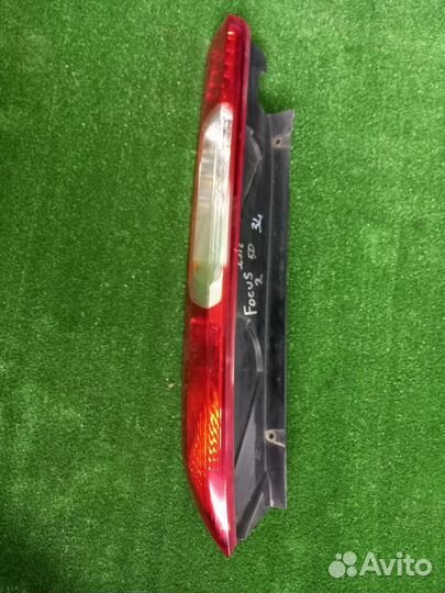 Фонарь левый б/у Ford Focus II 2005-2008. Хетчбек