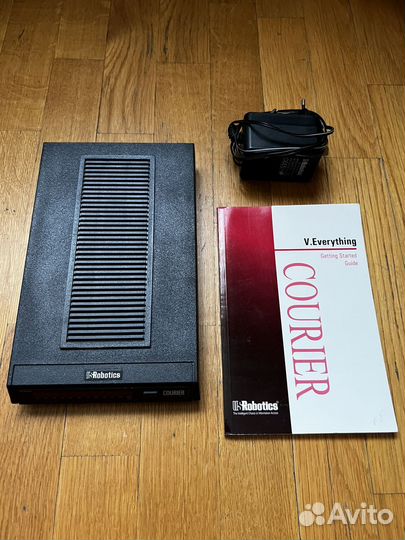 US Robotics Courier V.Everything V90