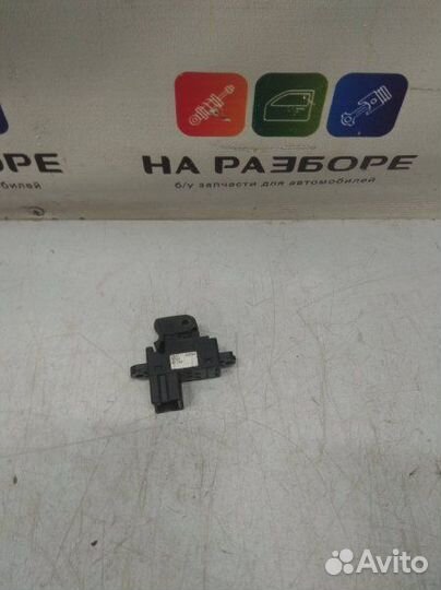 Блок управления стеклами (кнопка ) передний правый