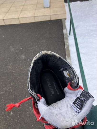 Коньки для хоккея с мячом Bauer X700 размер 37.5 D