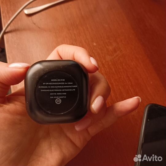 Кейс от наушников Samsung Galaxy Buds pro SM-R190