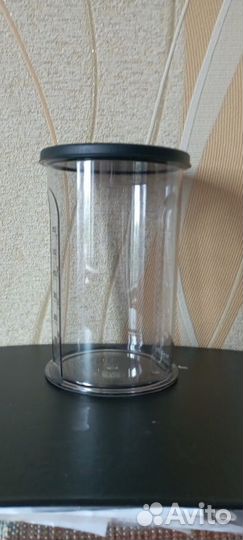 Стакан для блендера Bosch MSM66110с крышкой