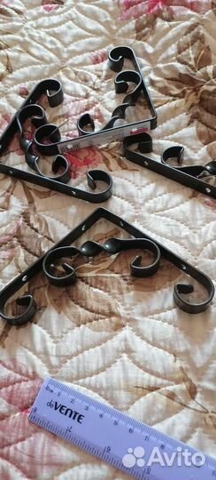 Кронштейн для полки