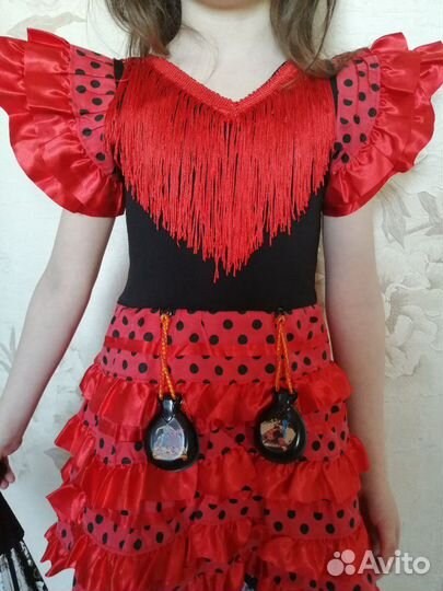Костюм испанской танцовщицы фламенко