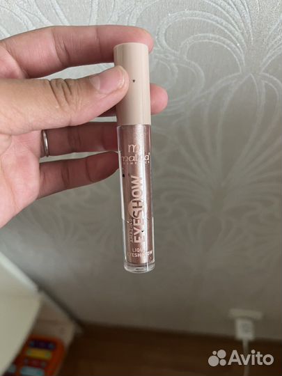 Набор косметики (Тени, подводка)