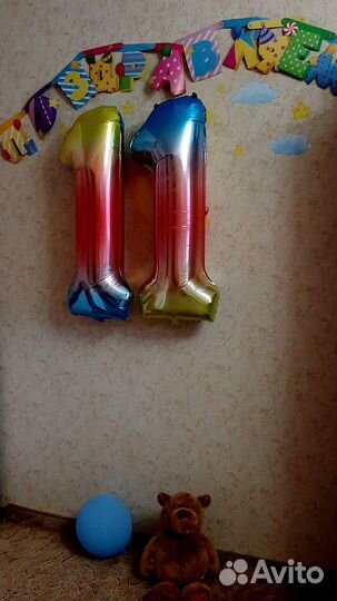 Цифра 11(или 1) +растяжка +свеча на торт